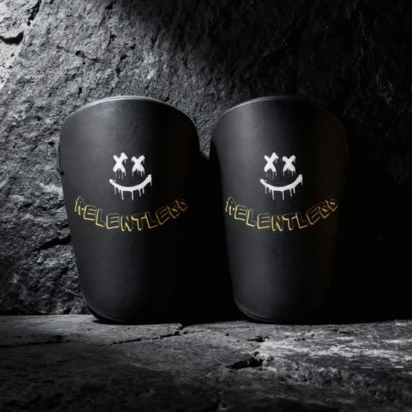 mini shin pads / soccer shin pads