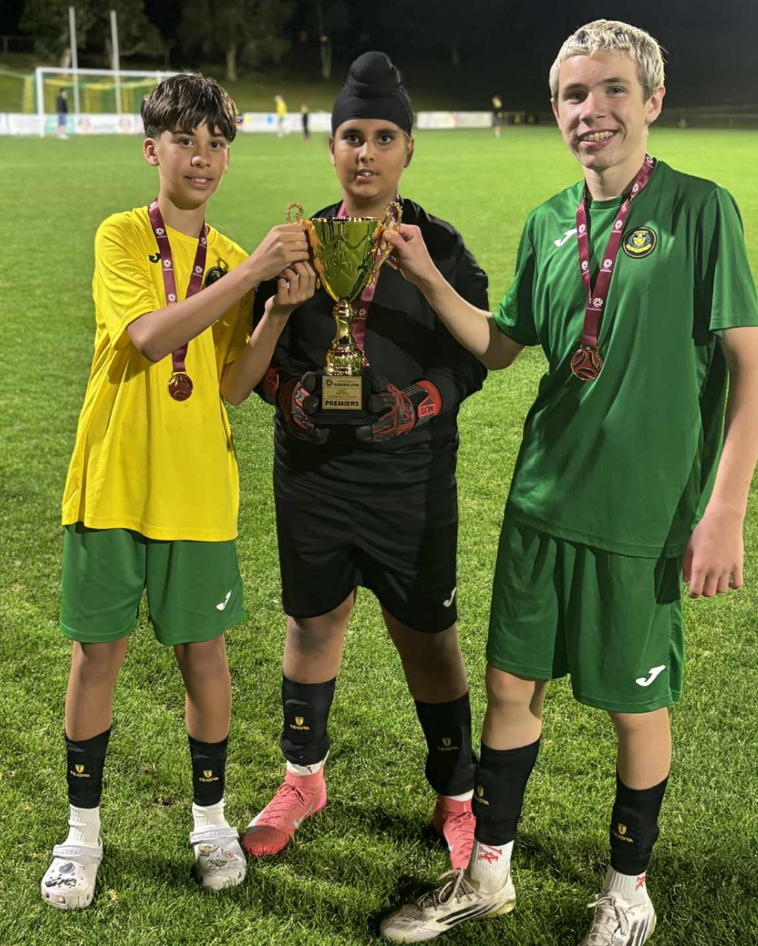 Padded Shin Guard Sleeves - Image 4